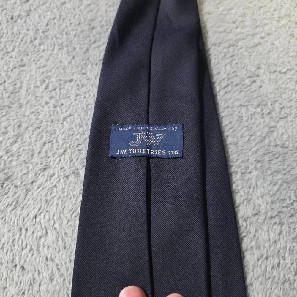 J.W.‎ Toiletries Ltd Mens OS Necktie Navy Blue Solid Twill Polyester Classic Tie